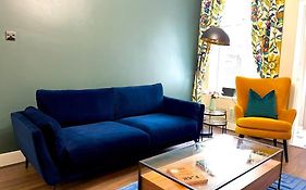 Boutique 2Bed Apartment In Heart Of Heaton